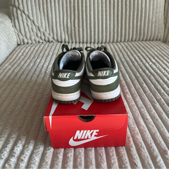 Nike Dunk Low Medium Olive (W) - Picture 6 of 9
